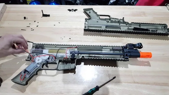 How to Store a Splatter Ball Gun Safely